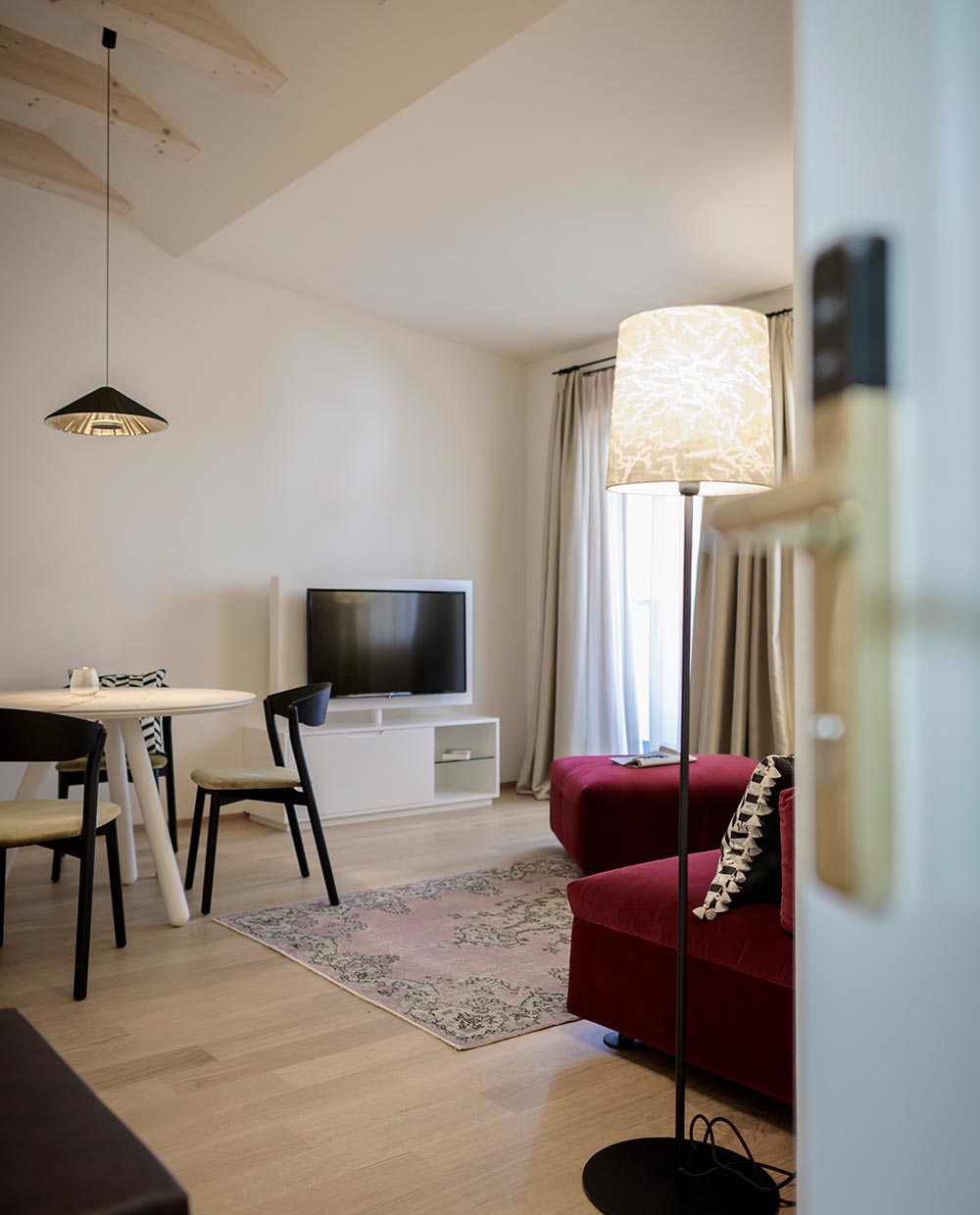 ApartSuite Anton